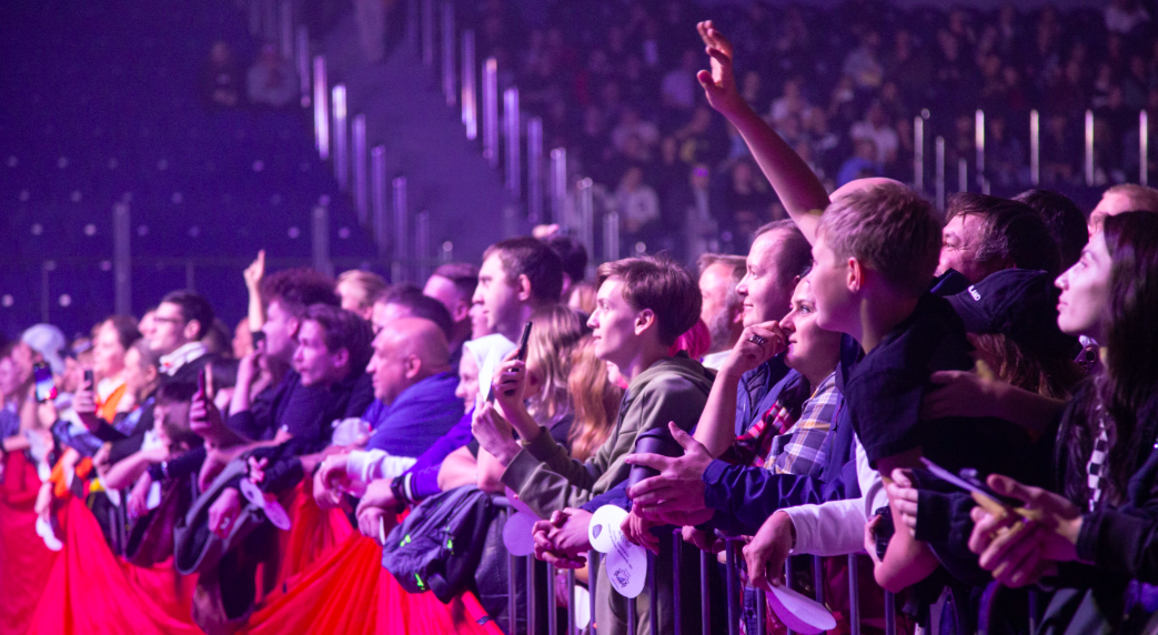 Фото В Новосибирске опубликованы яркие кадры концерта металл-группы Radio Tapok 14